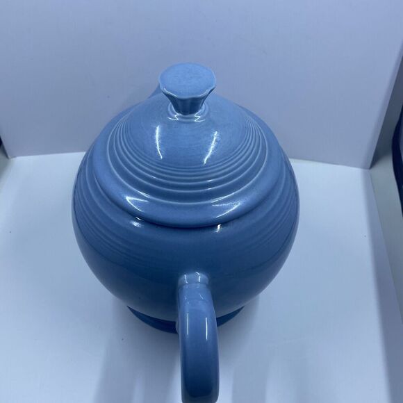 Homer Laughlin HLC Fiesta Periwinkle  Teapot w/Lid Large 44 oz. 5 Cup Retired - Picture 3 of 16